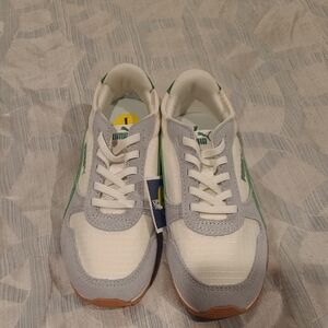 Puma White and Gray Sneakers with Green Accents Nwt